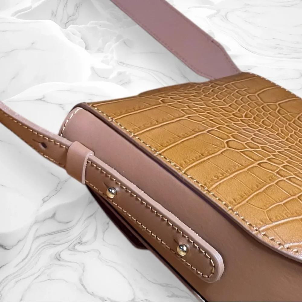 ISADORA Cuoio Made In Italy Leather Croc Embossed Crossbody Bag/Purse